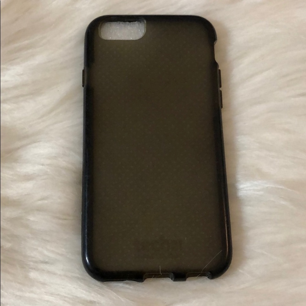 iPhone 6 Black Classic Tech21 Impactology Case